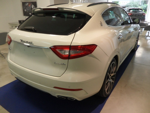 Maserati Levante Sq4 430hp