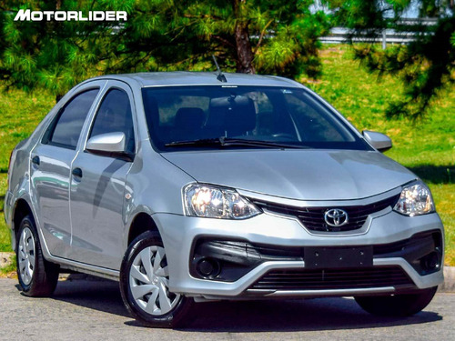Imagen 7 de 25 de Toyota Etios X-b 1.5 Extra Full | Permuta / Financia