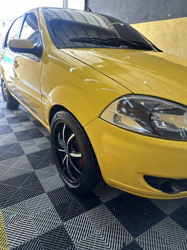 Fiat Palio 1.8 1.8r Flex 5p