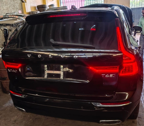 Volvo Xc60 2020 2.0 4 Cil. Suv A/t. Auto Por Partes.