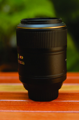 Lente Nikon 105mm F/2.8g Ed-if Af-s Vr