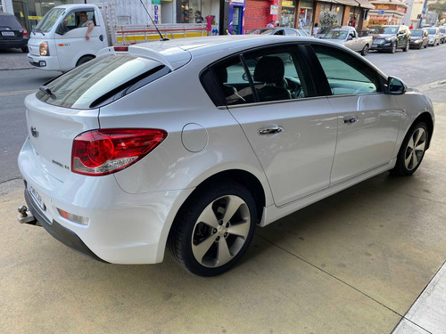 Imagem 8 de 9 de Chevrolet Cruze 1.8 Lt Sport6 16v Flex 4p Automático