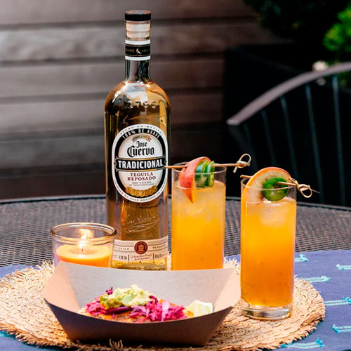 Caja De 12 Tequila Jose Cuervo Tradicional Reposado 950 Ml