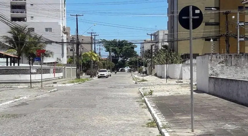 Passo O Ponto De Um Hostel Em João Pessoa.