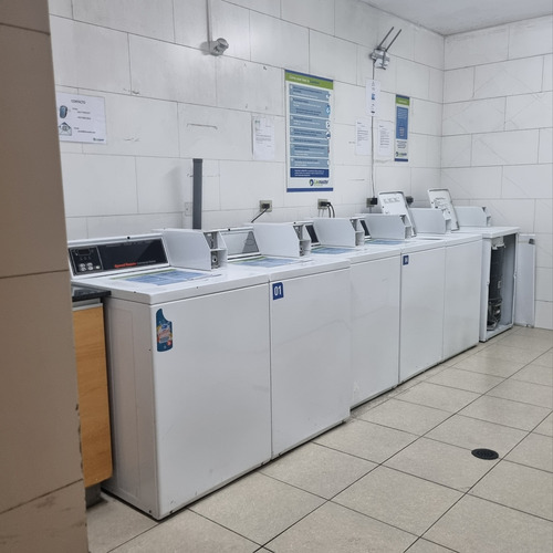 Depto Amoblado Con Estac. Metro P. Valdivia. Venta Directa