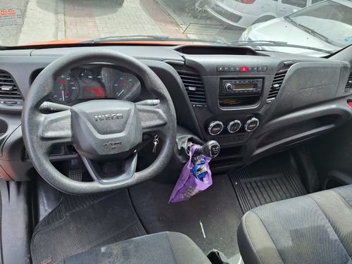 Iveco Daily 3.0 Tb 35-150 Chassi Baú Cab 2021- Aceito Troca