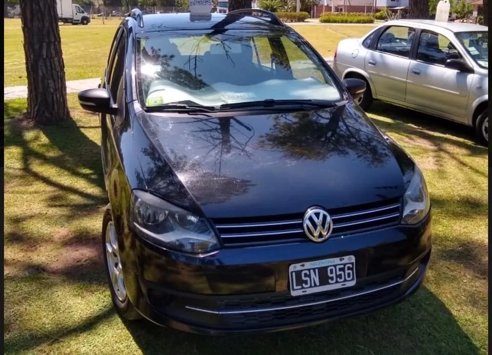 Volkswagen Suran 1.6 Trendline 11b