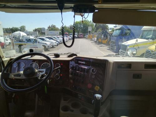 Imagen 15 de 23 de Tracto Camion International 9200, Año 2016. Muy Buen Estado