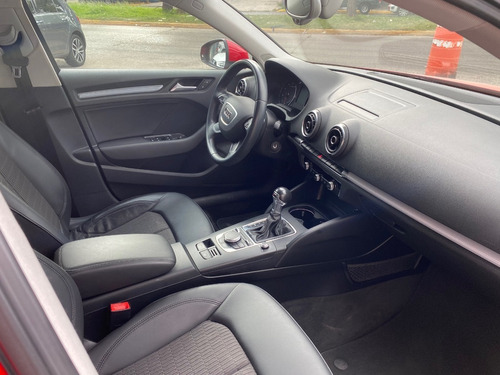Imagen 3 de 13 de Audi A3 Attraction Plus 1.8 Tfsi Stronic 2015