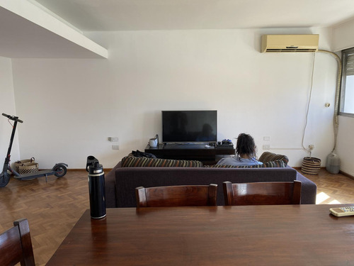 Departamento En Venta Piso Entero, 4 Dormitorios, Cochera En Nueva Córdoba Apto Crédito