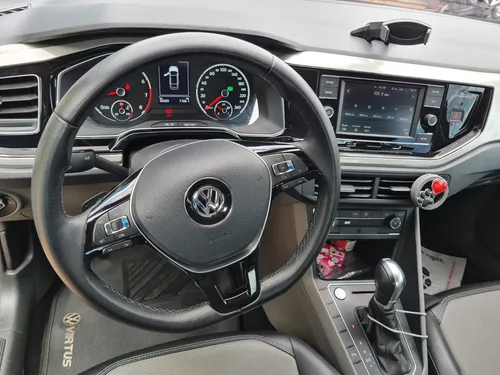 Volkswagen Virtus Highline 1.6cc TP AA 4X2