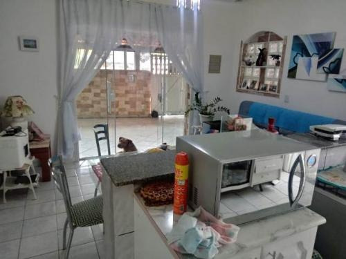 Imagem 7 de 11 de Casa Em Itanhaém Com Edícula E Churrasqueira | 6354