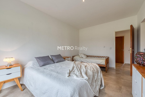 Casa En Venta 5 Dormitorios Cancha De Tenis Y Sauna En Loma Escondida