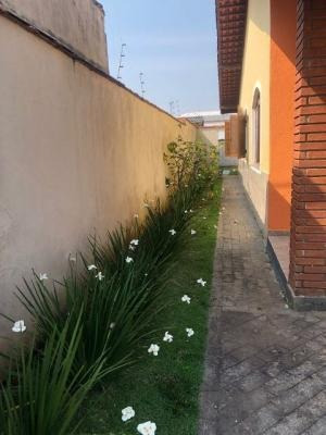 Imagem 6 de 14 de Casa Com Piscina No Bairro Cibratel 2, Em Itanhaém.