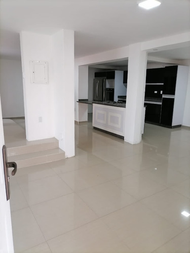 Imagen 6 de 7 de En Venta Town House Trigal Norte 04127439408