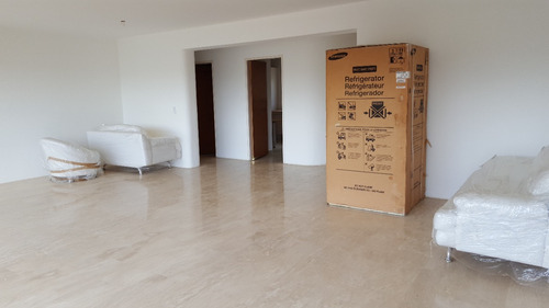 Alto Hatillo Espectacular Vista Pozo De Agua Calle Privada Vigilancia Edificio Nuevo Pisos De Mármol Cocina Ciao Cucine 180mts 4h/4b/ Exclusivo Edificio Nuevo 2 Puestos En Sótano Maletero