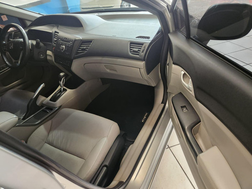 Honda Civic 2.0 LXR 16V FLEX 4P AUTOMÁTICO