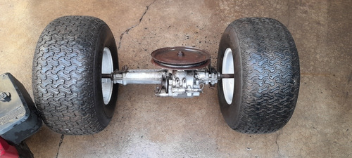 Imagem 2 de 4 de Pneu Com Rodas E Câmbio Micro Trator Mtd Usado