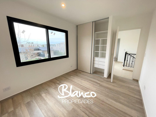 Casa En Venta En Altos De Campo Grande, Pilar, G.b.a. Zona Norte
