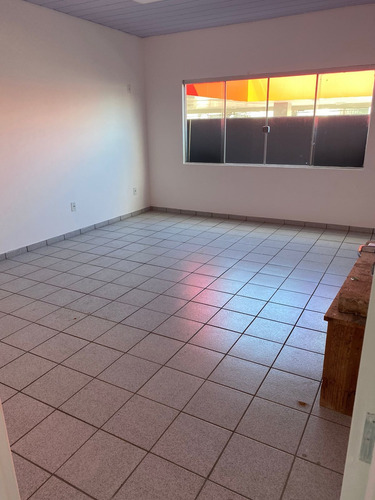 Imagem 5 de 8 de Apartamento Em Florianópolis - Sc - Lo0012_ccon