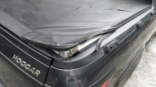 Peugeot Hoggar 1.6 16v Escapade Flex 2p 2011