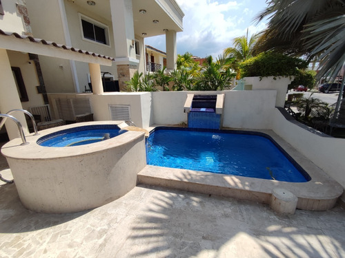 Imagen 1 de 8 de Bella Casa Bote ''a'' A La Venta