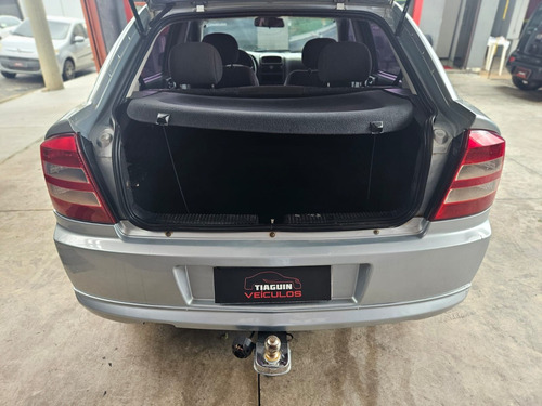 Chevrolet Astra Advantage 2.0 MPFI 8V FlexPower 5p