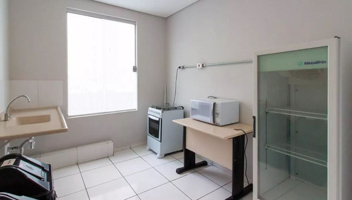 Apto 8o Andar. Manacas (limite Osasco São Paulo). 3 Dorm