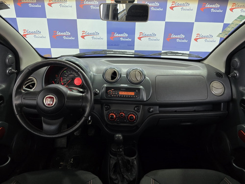 Fiat Uno 1.4 SPORTING 8V FLEX 2P MANUAL