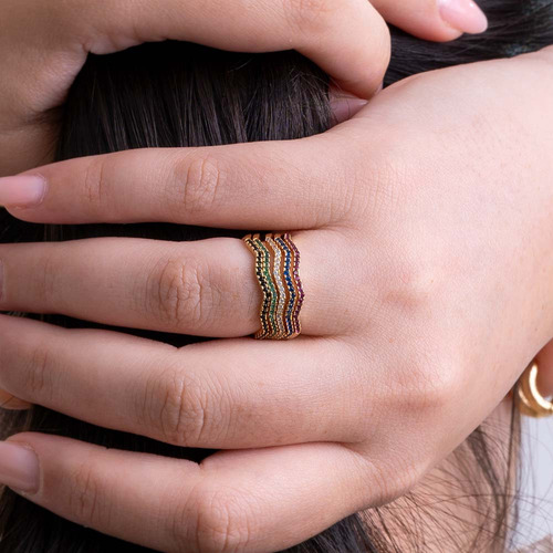 Anel Slim Curvado Em Ouro 18k Com 12,5 Pontos De Diamante Ar
