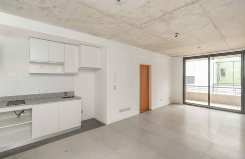 Imagen 9 de 25 de Monoambiente Con Patio Y Cochera En Excelente Zona De Núñez