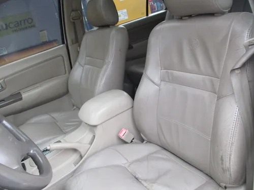 Toyota Fortuner Sr5 4x4 4000cc At Aa