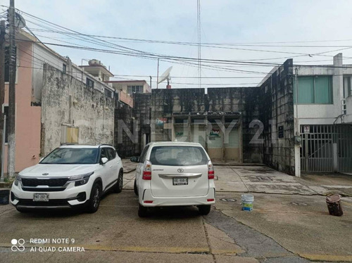 Imagen 3 de 30 de Se Vende Edificio Centrico Ideal Para Oficinas