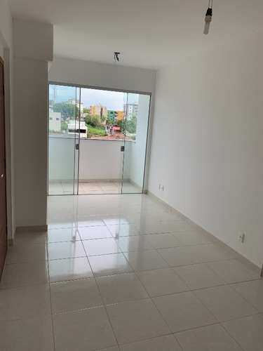 Imagem 3 de 13 de Vendo Apartamento No Bairro Banco Raso - 4117