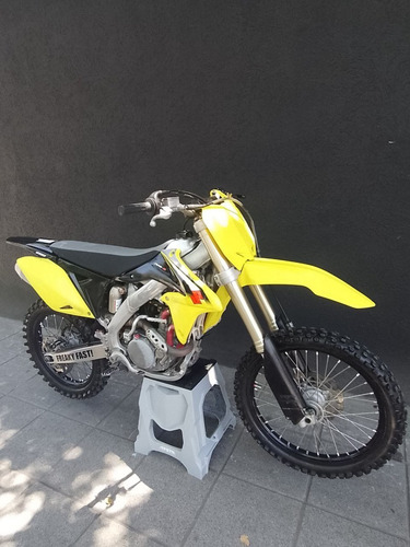 Imagen 21 de 25 de Suzuki Rmz 250 Modelo 2016 Con 140hs