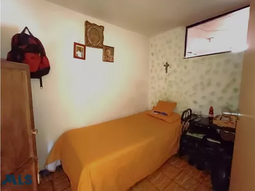 Buenas Rutas De Transporte Buena Ubicación(mls#247237)