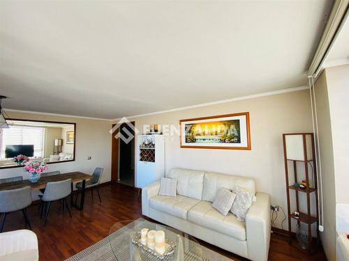 Departamento En Venta De 4 Dorm. En San Miguel