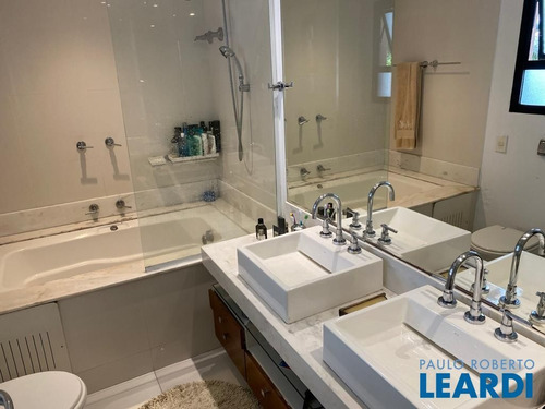 Imagem 9 de 15 de Apartamento - Moema Pássaros - Sp - 624864