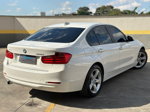 BMW Serie 3 2.0 Active Flex Aut. 4p