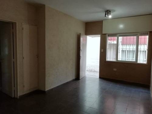 Imagen 3 de 8 de Venta - Pqe Capital Sud - 3 Dorm - 2 Baños Complejo Cerrado - Aconquija 3100
