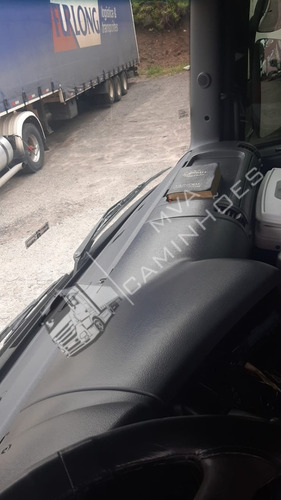 Caminhão Scania P 340 - 4x2 T