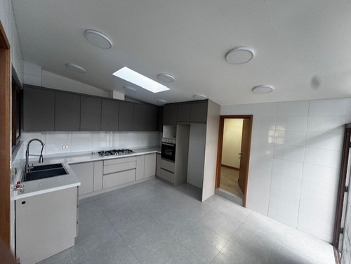 Casa Remodelada, Esta Nueva