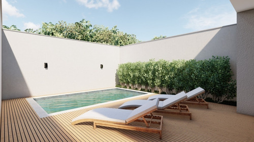 Imagem 2 de 8 de Casa Com Piscina, À 1 Km Do Mar, No Jardim Guacira, Em Itanhaém, Com Área De Serviço, Churrasqueira