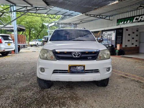 Toyota Fortuner 4.0 Sr5