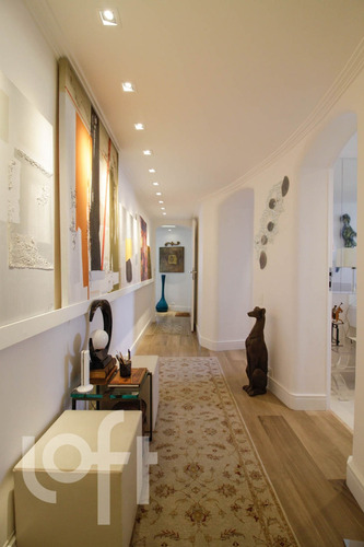 Imagem 17 de 30 de Apto Jardim Paulista | 3 Quartos | 244 M² | Cond: R$3311.00 | 3 Vagas - 1v0r0l4