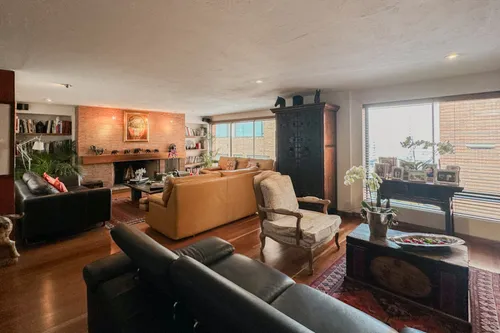 Apartamento En Venta En Los Rosales. Cod V1139
