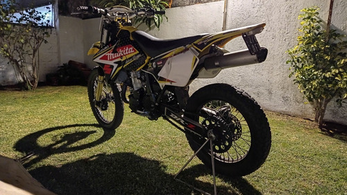 Imagen 5 de 20 de Suzuki Drz 400