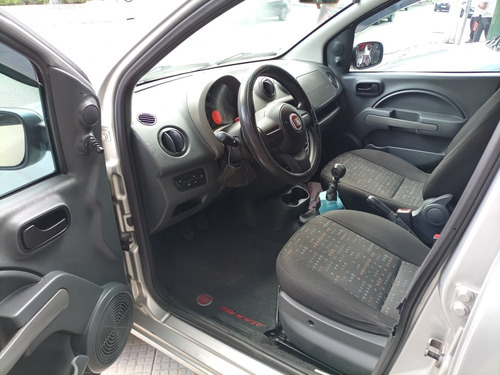 Imagem 4 de 8 de Fiat Uno 2016 1.0 Vivace Flex 5p