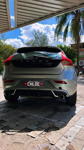 Volvo V40 2.0 T5 R-design Aut. 5p