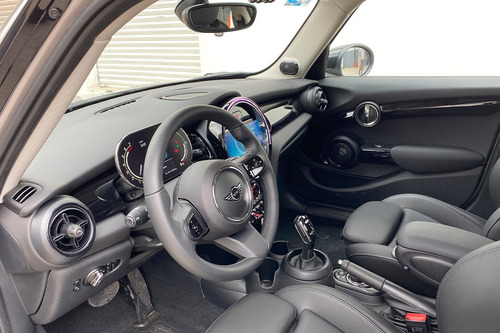 Imagen 9 de 15 de Mini Cooper Classic 5 Puertas Modelo 2022